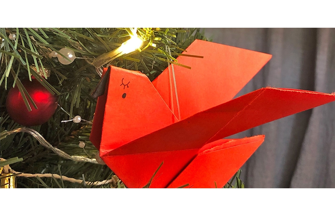 Ornament de Crăciun: Porumbel Origami